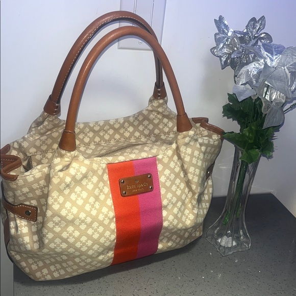 Kate Spade Classic Spade Stevie bag - Picture 4 of 16